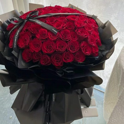丹东市花店生日鲜花束表白红粉蓝玫瑰1振兴元宝东港凤城宽甸县