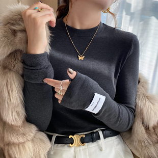 灰色加绒加厚打底衫女内搭高级2026冬季新款长袖T恤修身上衣外穿