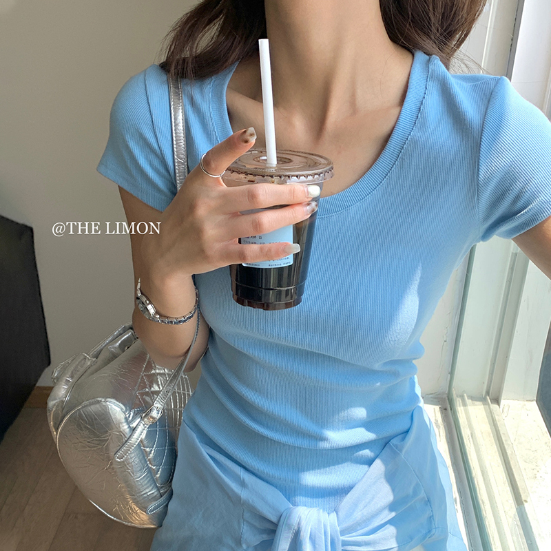 蓝色U领正肩短袖T恤女装2025夏季新款修身显瘦独特超好看单穿上衣