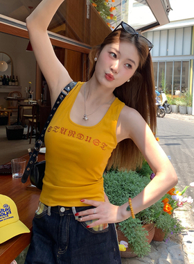 龙妹黄色美式复古吊带背心女内搭2026春夏新款辣妹外穿打底小上衣