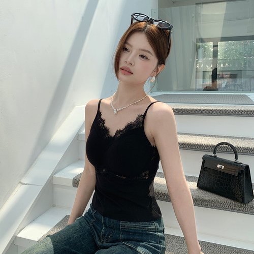 【纯欲感穿搭】蕾丝吊带带胸垫女