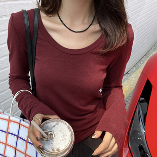酒红色V领长袖打底衫女内搭2026春季新款T恤设计感小众修身小上衣