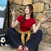 龙妹酒红色圆领正肩短袖 独特上衣 显瘦半袖 T恤女2026春夏新款 修身