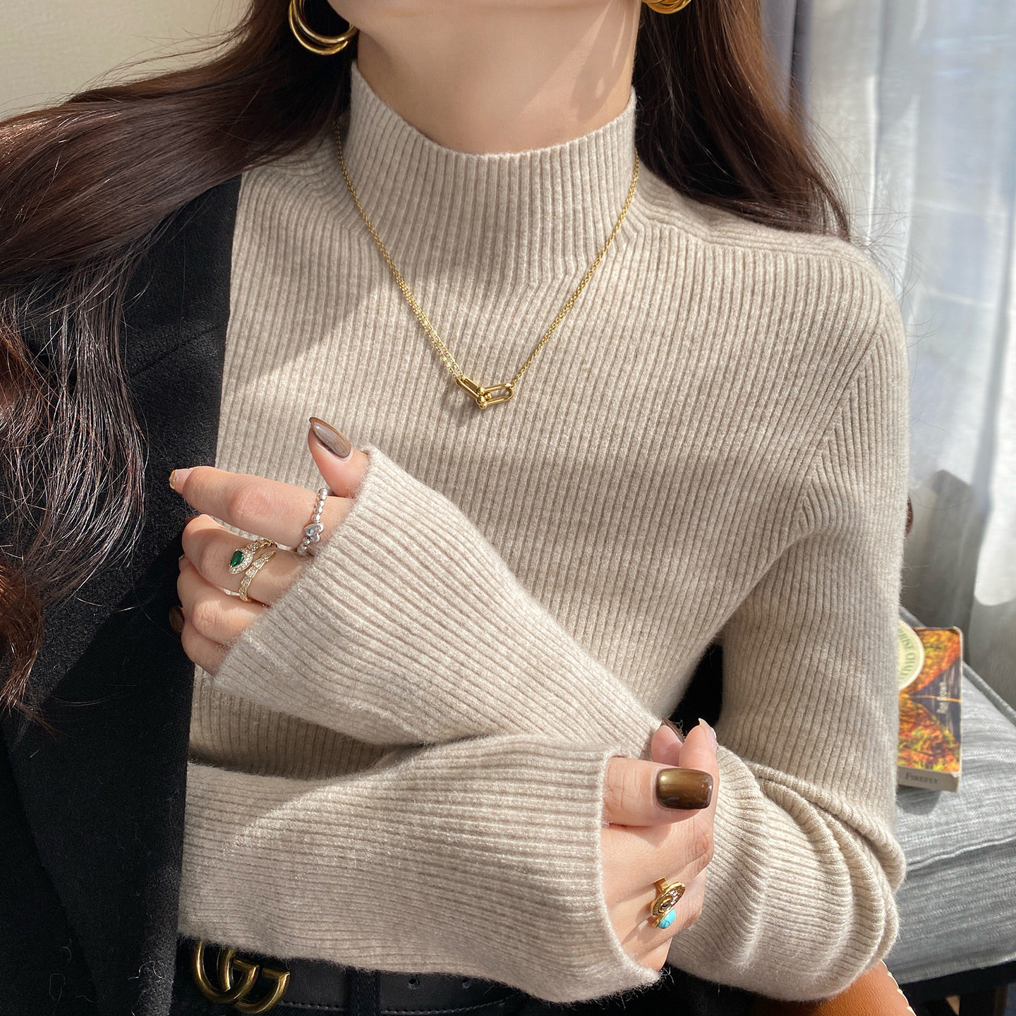 龙妹燕麦色半高领羊绒打底衫女内搭毛衣2026春季新款绝美针织上衣,女装/女士精品,毛针织衫,淘宝优惠券,粉丝福利购,淘宝优惠卷