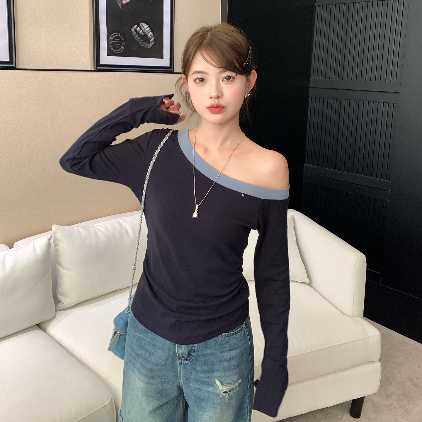 早秋设计感斜肩长袖打底衫女内搭