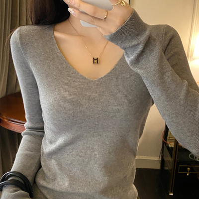 V领修身春秋季针织打底衫女