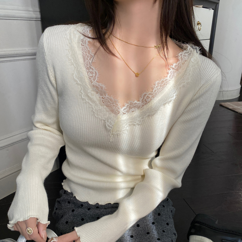 V领修身蕾丝内搭针织衫女