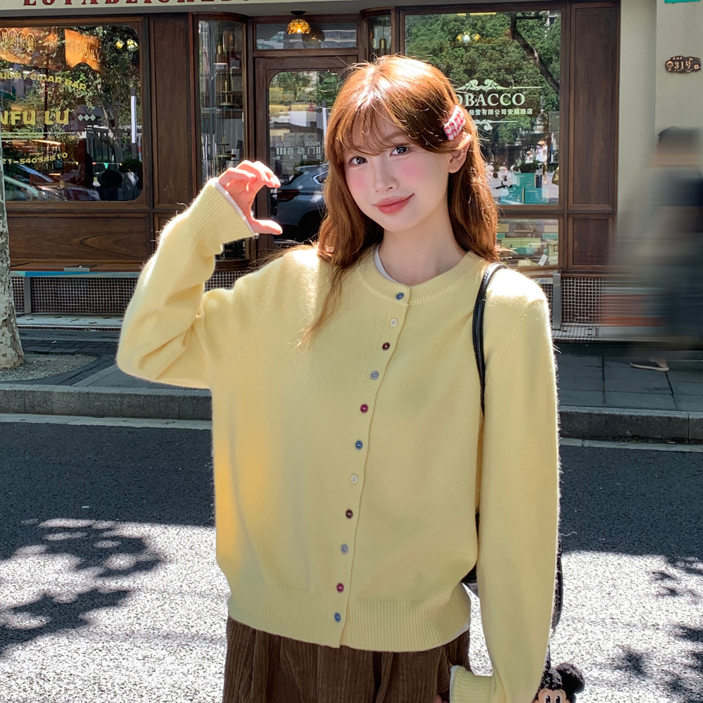 早秋设计感针织开衫外套女彩虹扣