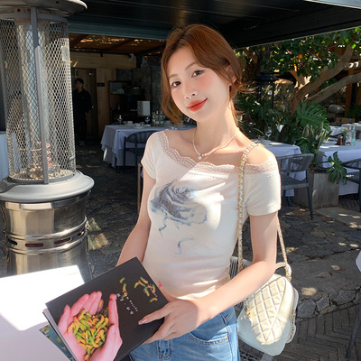 蕾丝边一字肩玫瑰印花短袖T恤女