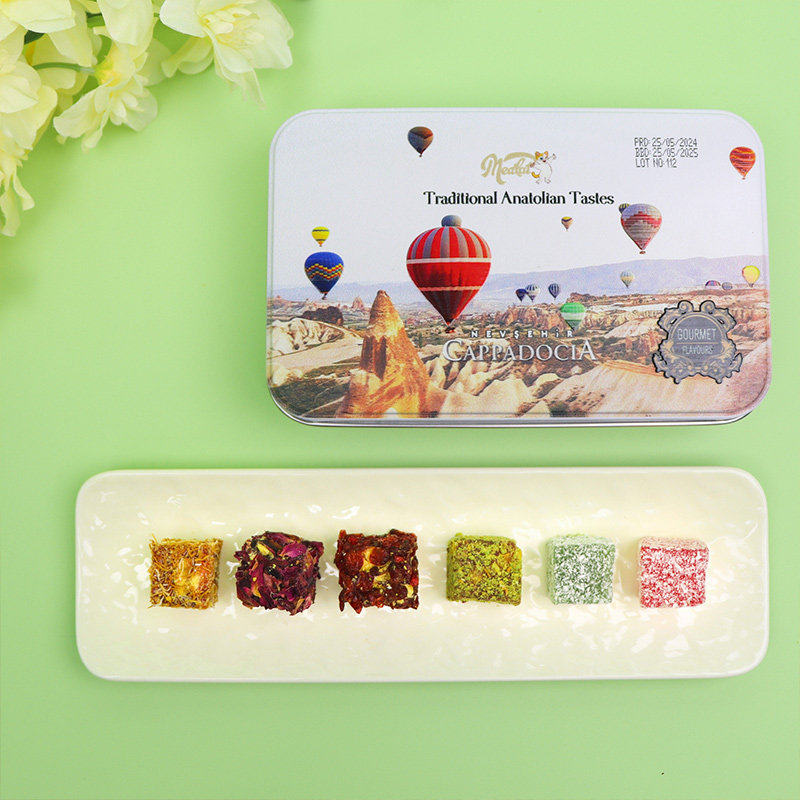 地中海猫土耳其进口坚果玫瑰水果软糖什锦涂层休闲零食送女友礼盒