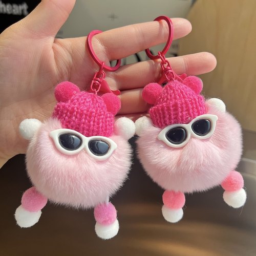 粉色小煤球钥匙扣挂件毛绒包挂饰
