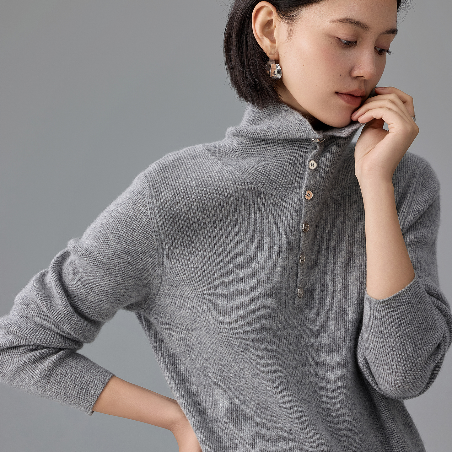 25秋冬薄款纯色100%纯山羊绒衫女POLO领套头修身显瘦百搭针织毛衣