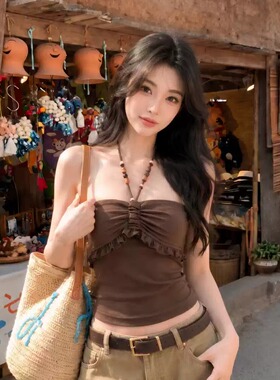 性感辣妹棕色串珠褶皱挂脖背心女外穿夏季新款修身显瘦吊带上衣