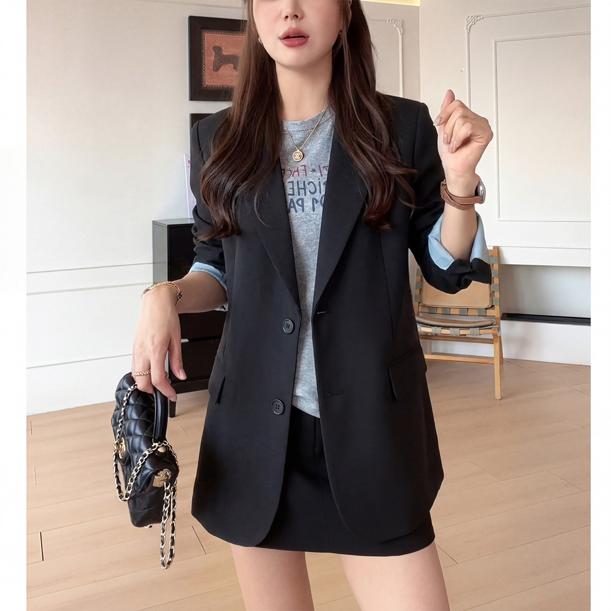 2026春季新款休闲时尚拼色后摆纽扣西装外套女百搭宽松设计师西服