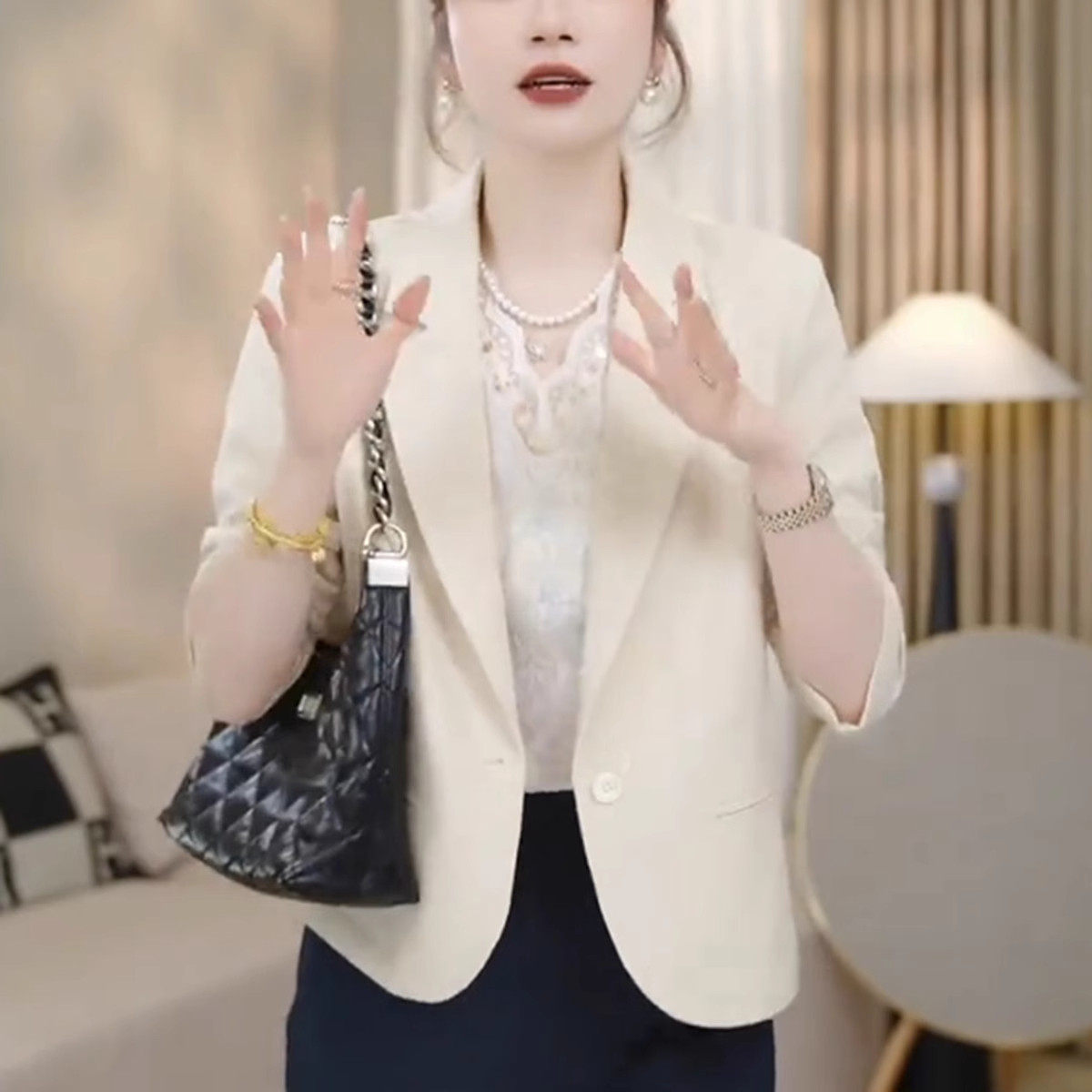 气质简约西装外套女夏季七分袖