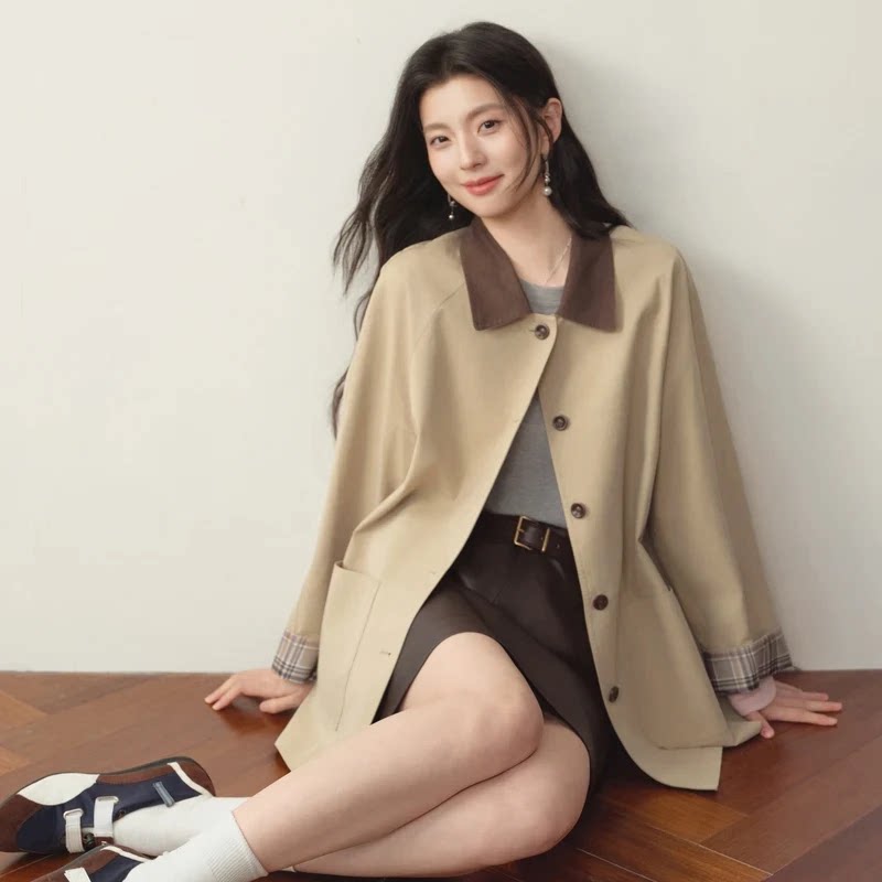 英伦风格纹风衣女撞色宽松显瘦