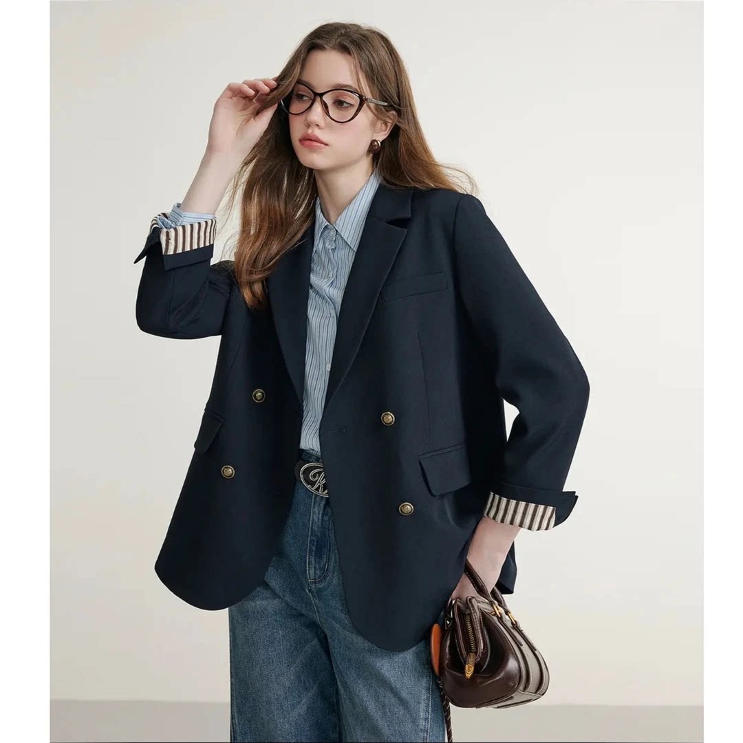 撞色翻袖双排扣西装外套女2026春季新款时尚简约休闲西服上衣