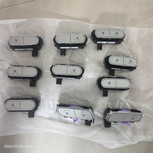 w167后排座椅移动开关按钮按键213座椅加热开关按钮