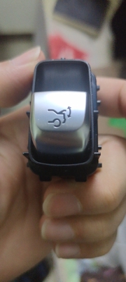 S系 S320L S400L  S600L 后备箱开关尾门按钮行李箱按键w222