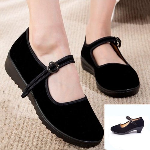 黑色女青年学生一字带舒适软底鞋