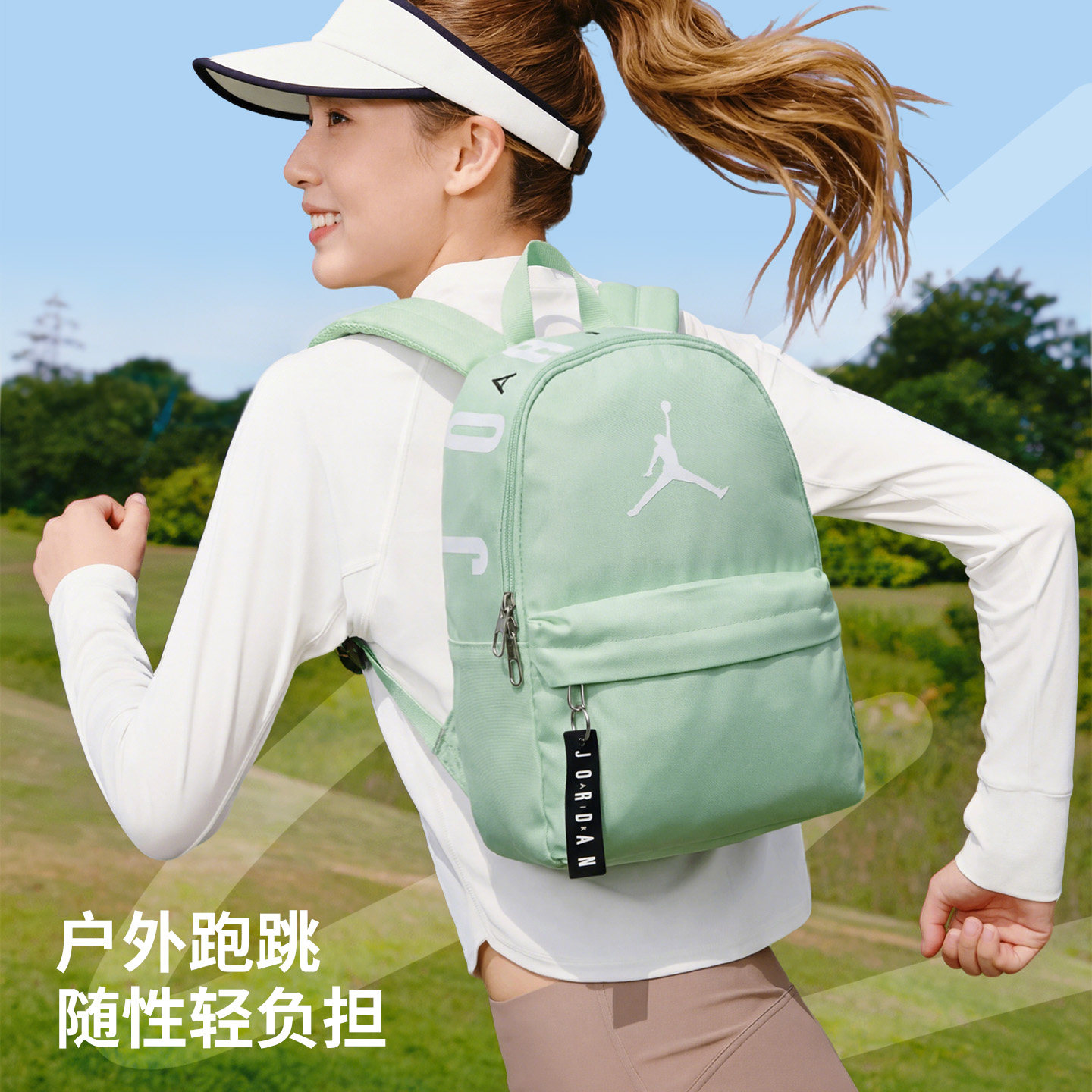 耐克儿童双肩背包户外运动包图片