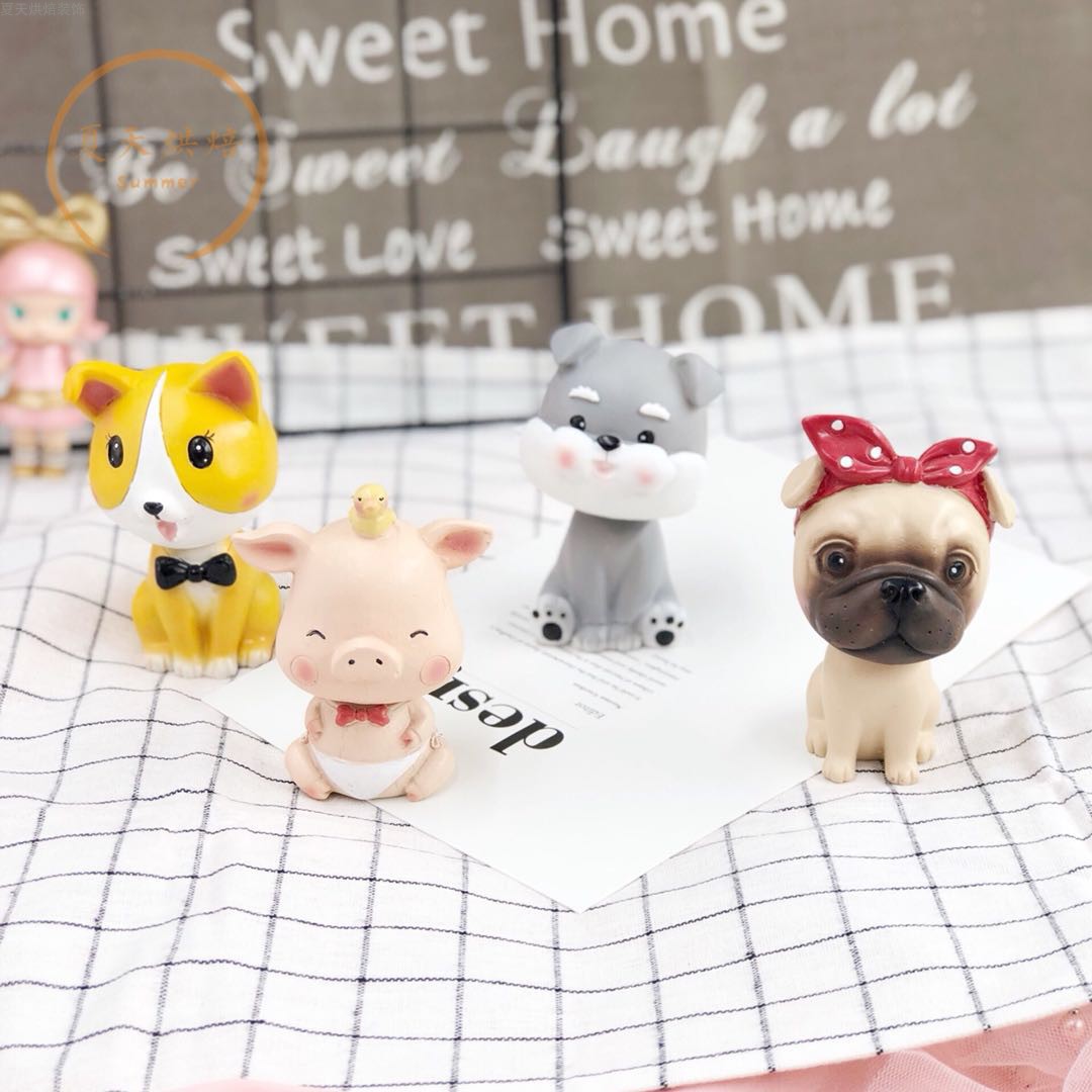 蛋糕装饰可爱摇头公仔生肖猪小狗宝宝蛋糕摆件周岁派对装扮小插旗