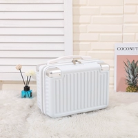 Жемчужно-белый