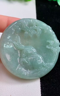 翡翠生肖兔牌天然A货飘绿生肖兔牌吊坠男女款玉佩挂件玉石翡翠兔