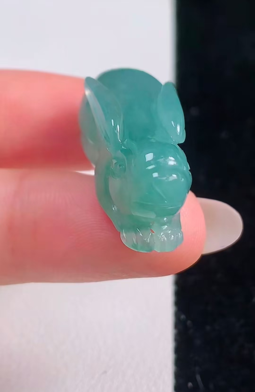 天然翡翠A货冰润飘花生肖兔吊坠男女挂件玉佩翡翠兔翡翠立体雕兔