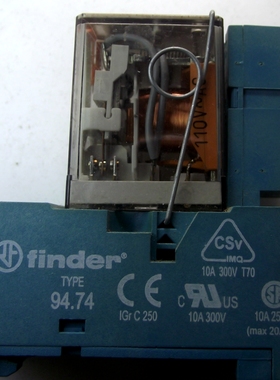 finder 94.74继电器座55.34.8.110.0040进口继电器触点新 质量好