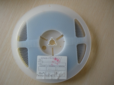USB| ST04-27F1-4063《Zener Diodes 27 Volt 400 Watt》二极管
