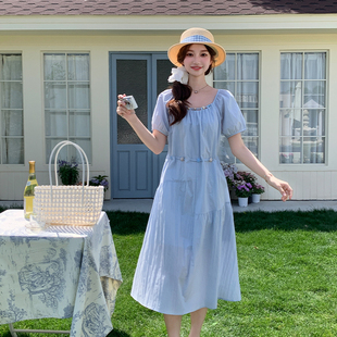 广东广州十三行冷淡系连衣裙2026正流行法式鹅黄炸街独特漂亮裙子