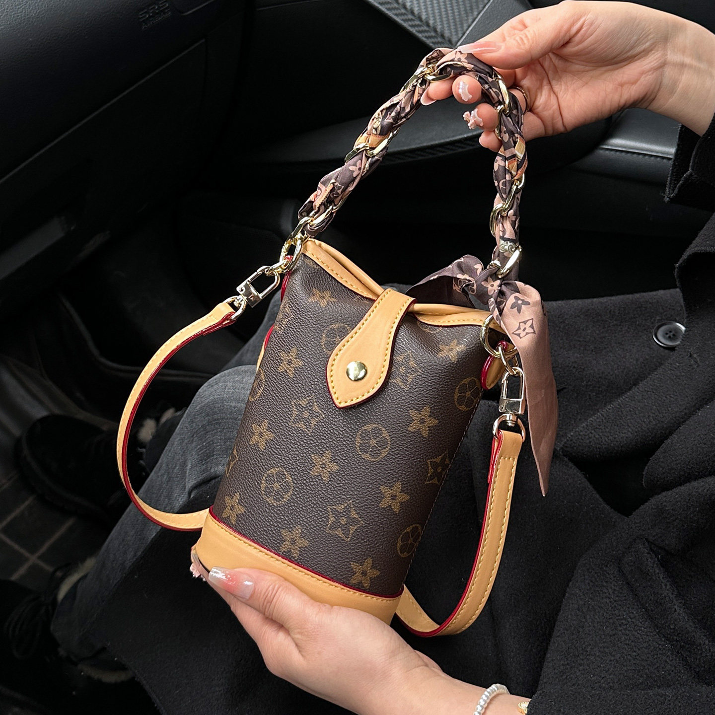 迷你薯条包2026新款时尚老花女包百搭手拎小巧手机包单肩斜挎小包