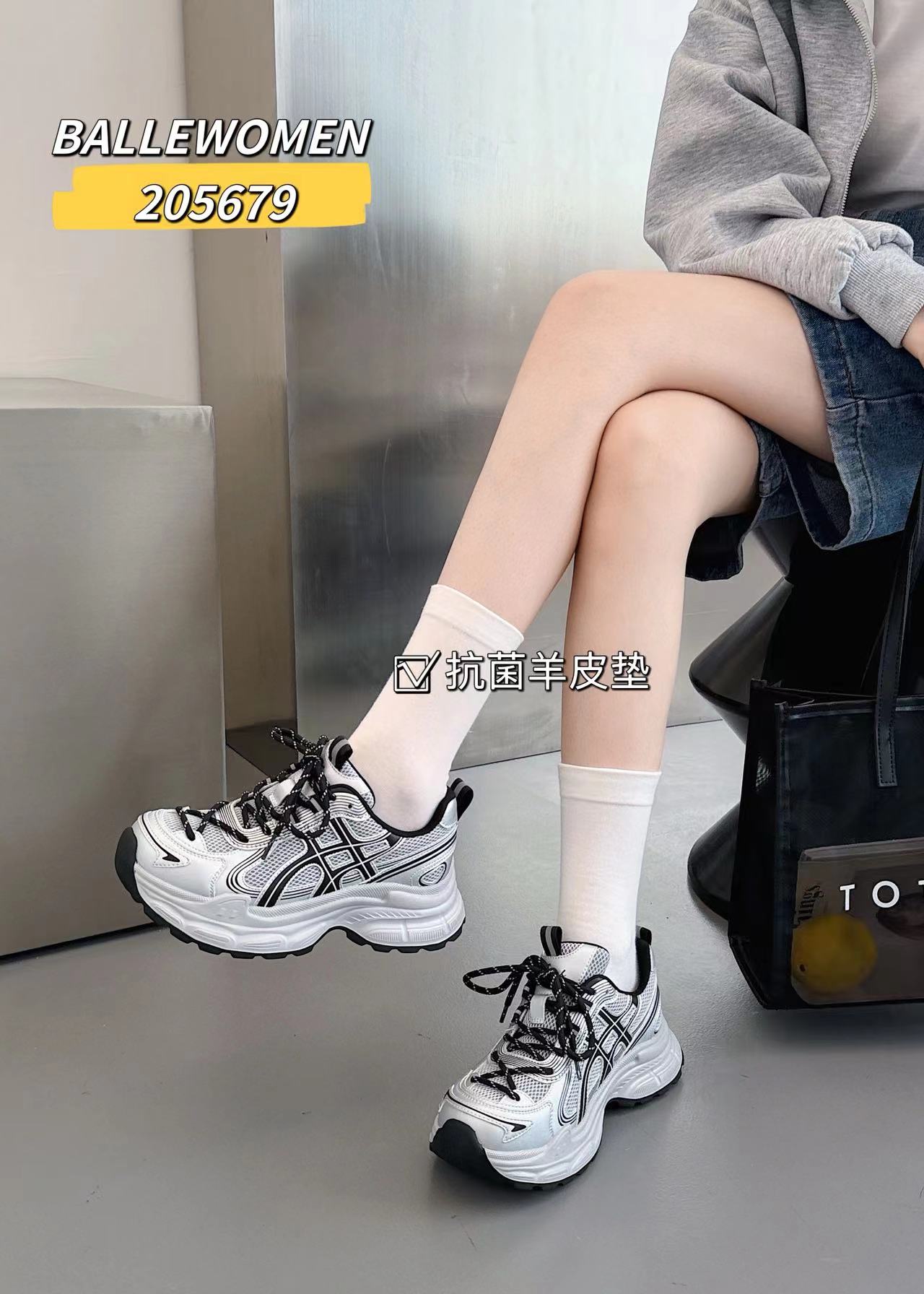 专柜正品百利女人2026秋季新款牛皮网面运动休闲鞋老爹鞋