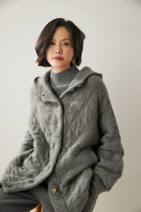 秋冬新款山羊绒衫女士加厚宽松连帽白霜羊绒衫宽松显瘦轻奢慵懒