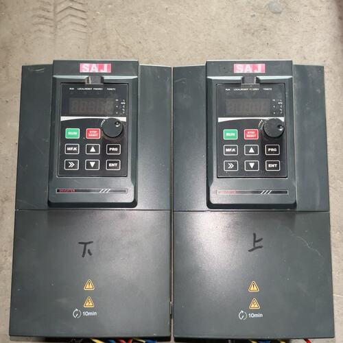 VM变频器VM1000B-4T5R5GB/7R5PBVM1000B-4T5R5GBVM1000B-4T7R5PB