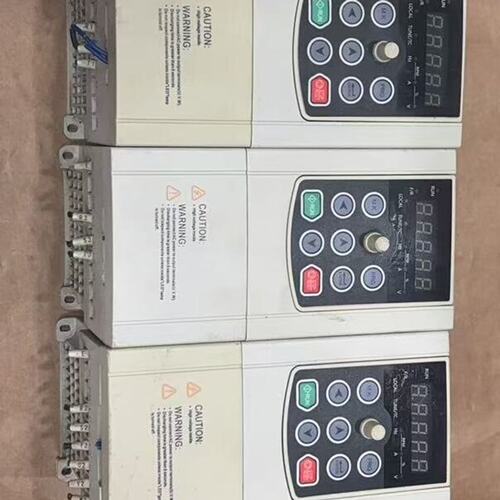 议价D6变频器D6-T4-04R0D6-T4-02R2D6-T4-05R5