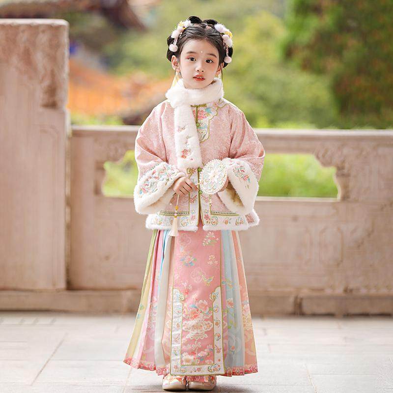 2024冬新品女童上衣马面裙子加绒加厚两件套装中国风古装汉服晓梦