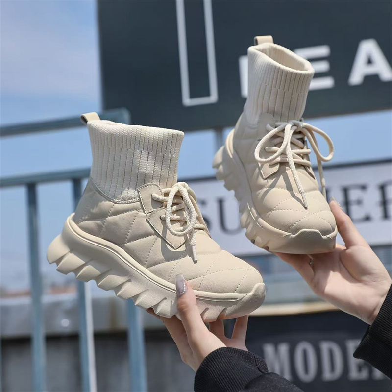 依婷公主真皮厚底雪地靴女2024年冬新款加绒加厚防滑棉鞋保暖靴子