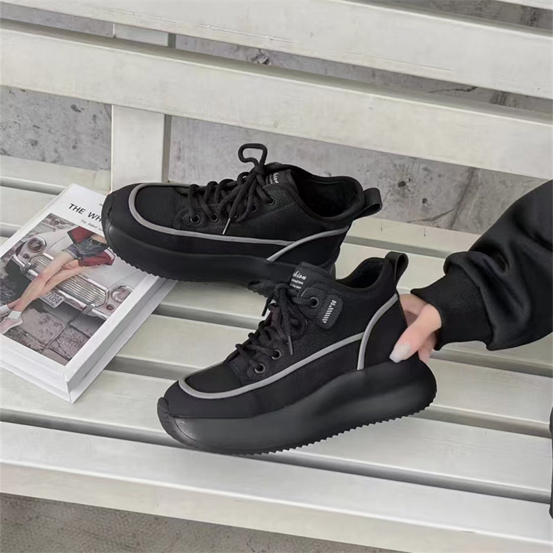 依婷公主真皮软底休闲高帮鞋女2024冬秋新款加绒厚底时尚马丁短靴