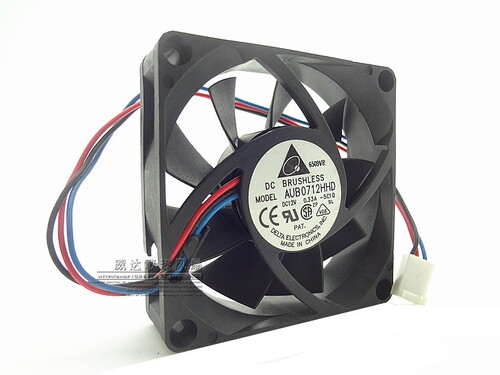 台达 AUB0712HHD 7020 12V 0.33A 7CM/厘米 3线 CPU 机箱散热风扇