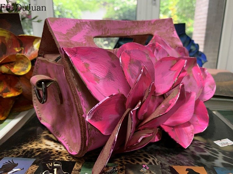 various flowers 设计师手绘花瓣包 链条斜跨包 手提包 雅致玫粉