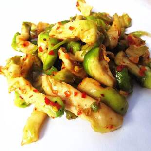 麻辣下饭菜开胃菱角菜藠头叫头麻辣榨菜儿萝卜干青菜头腌制小咸菜