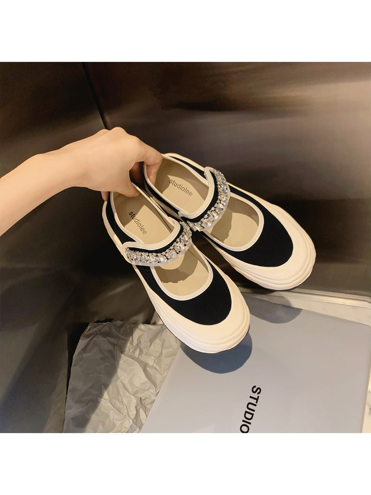 葡萄妈studiolee 水钻一字带魔术贴大圆头浅口玛丽珍半拖帆布鞋女