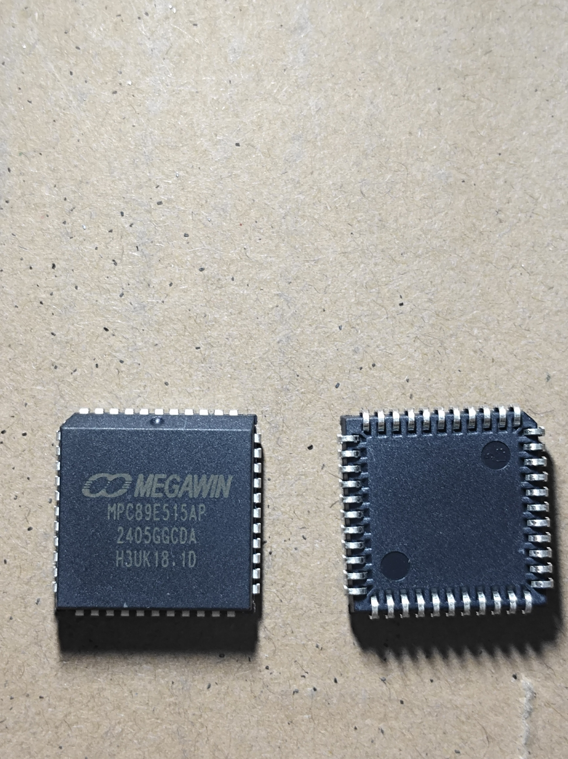 MPC89E515AP PLCC-44(16.5x16.5) 全新原装现货