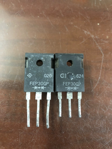 大功率快恢复管拆机 FEP30GP   500V30A可直拍