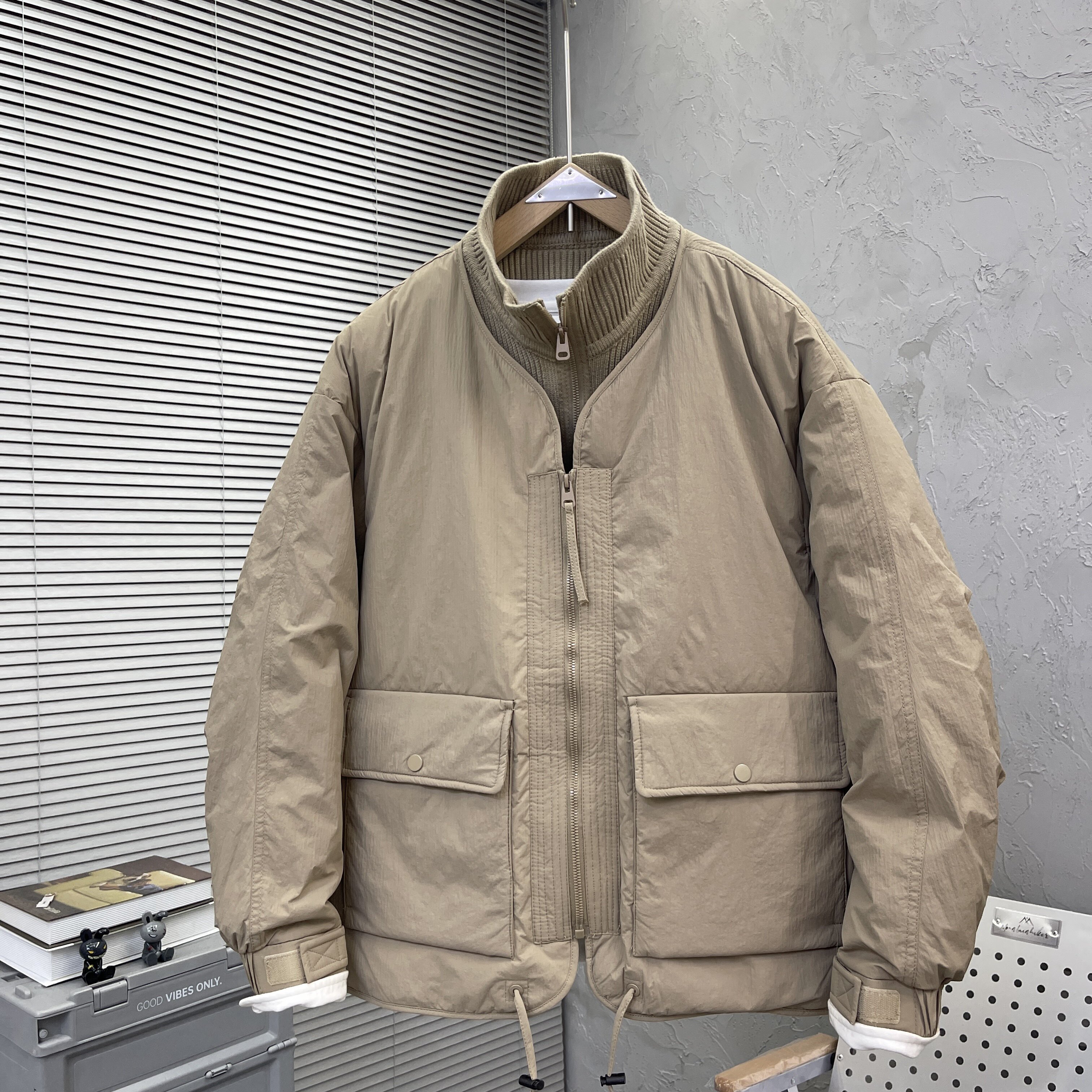 2024冬季新款男士立领拼接羽绒服潮牌休闲短款休闲轻便鸭绒外套男