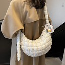 百搭斜挎包简约休闲通勤泡芙单肩饺子包 云朵包女轻便小号日系时尚