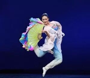 桃李杯古典舞蹈王亚彬扇舞丹青演出服装扇子舞独舞群舞艺考比赛服