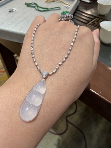 天然 A 货白冰翡翠福豆吊坠 冰种四季豆 揭阳一手翡翠